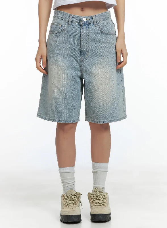 Light Washed Jorts CL417