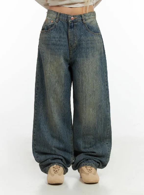 Thea Baggy Jeans in Washed Blue CO415